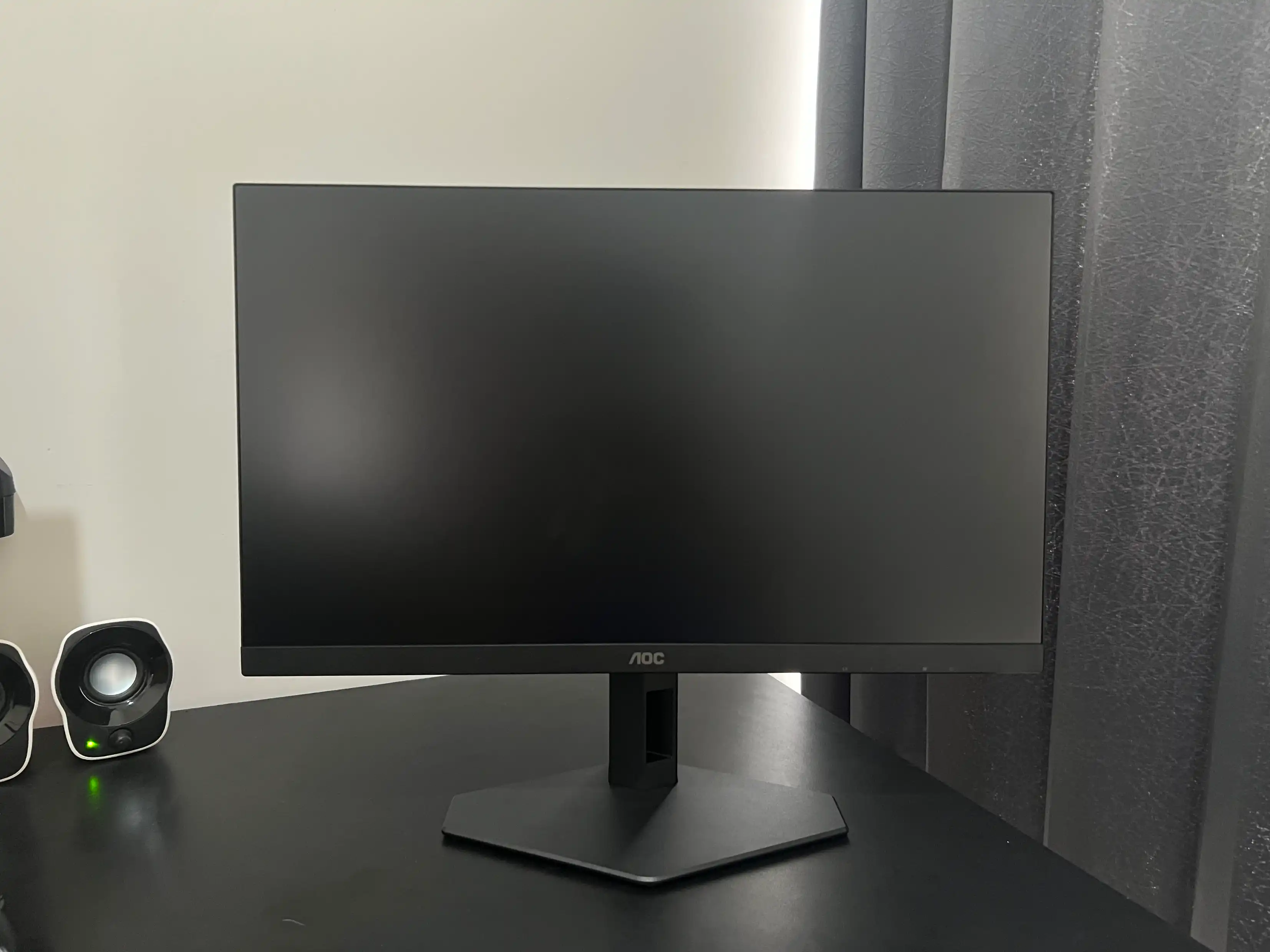 AOC 24G4E 180hz 2