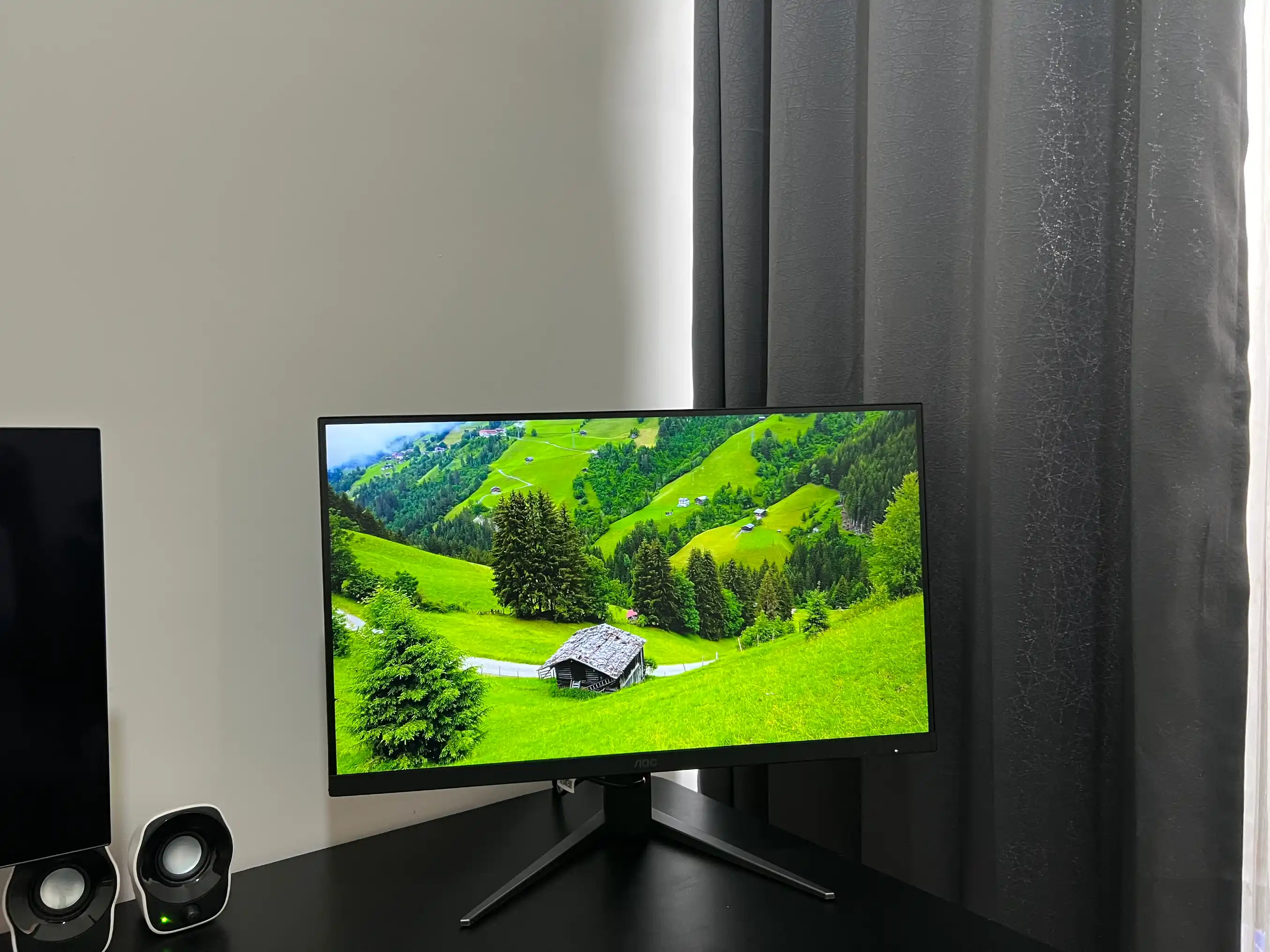 AOC 27G4 180hz
