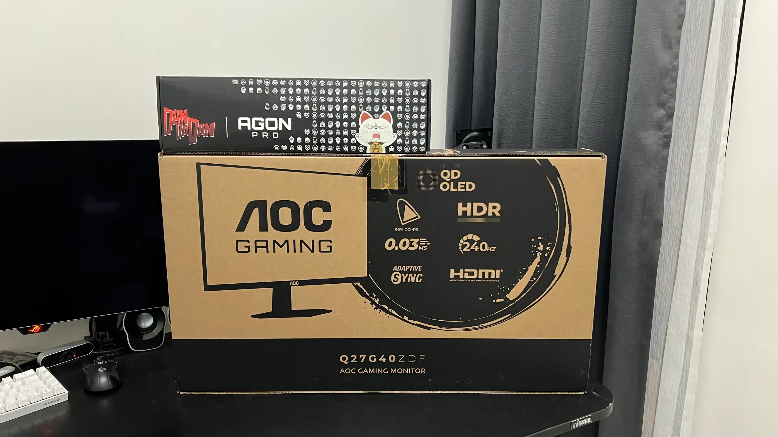AOC Oled Q27G40ZDF 4