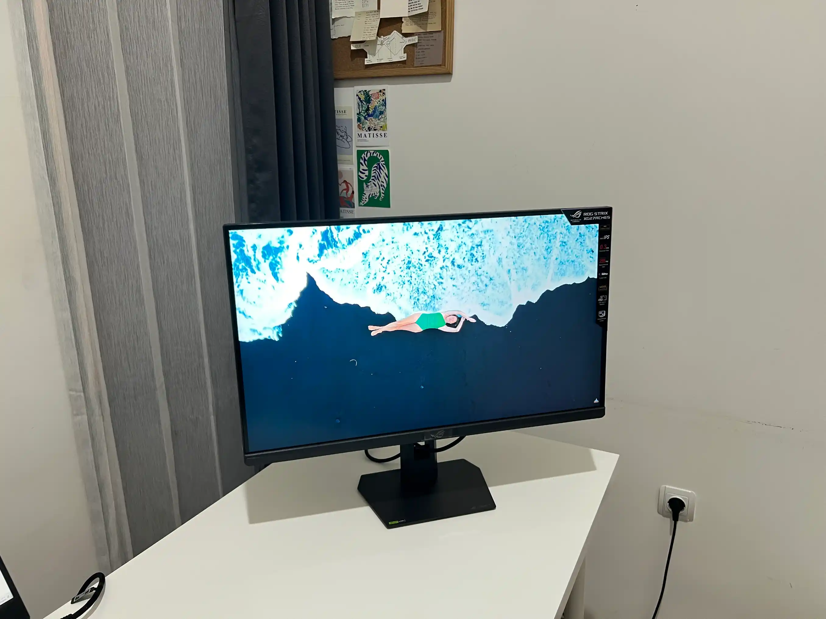 Asus ROG Strix XG27ACMES 1