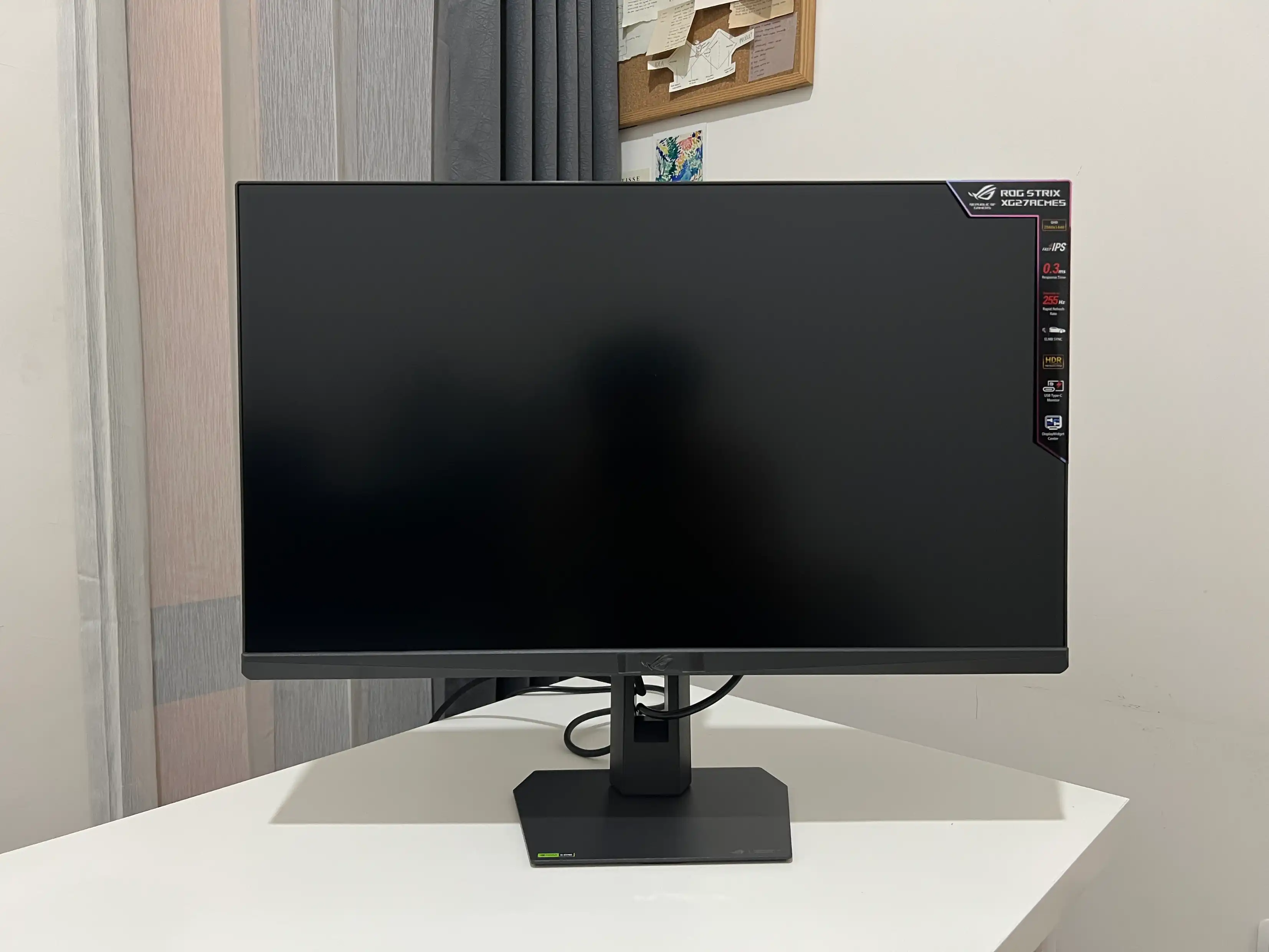 Asus ROG Strix XG27ACMES 2