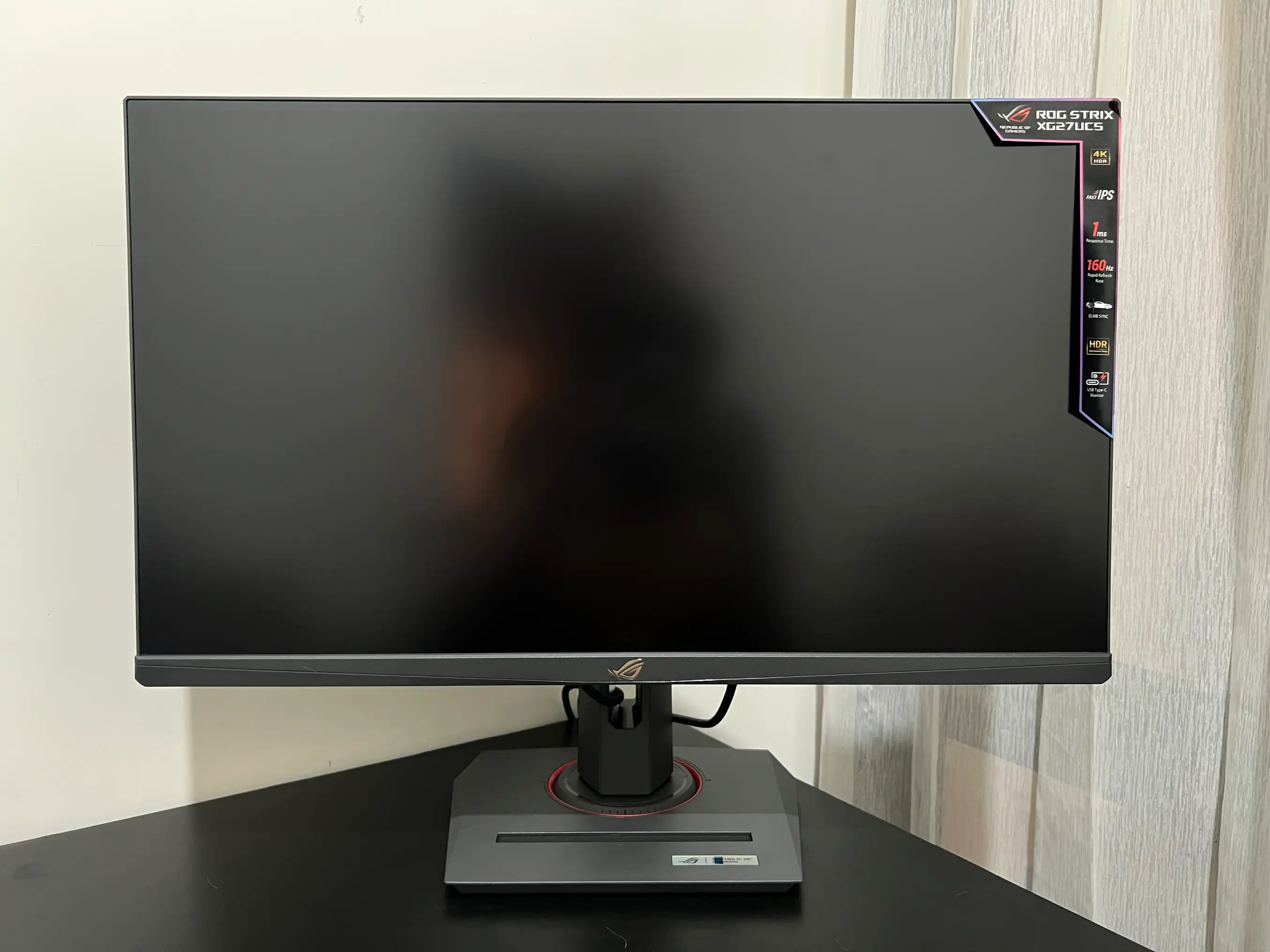 Asus ROG Strix XG27UCS 4K 2