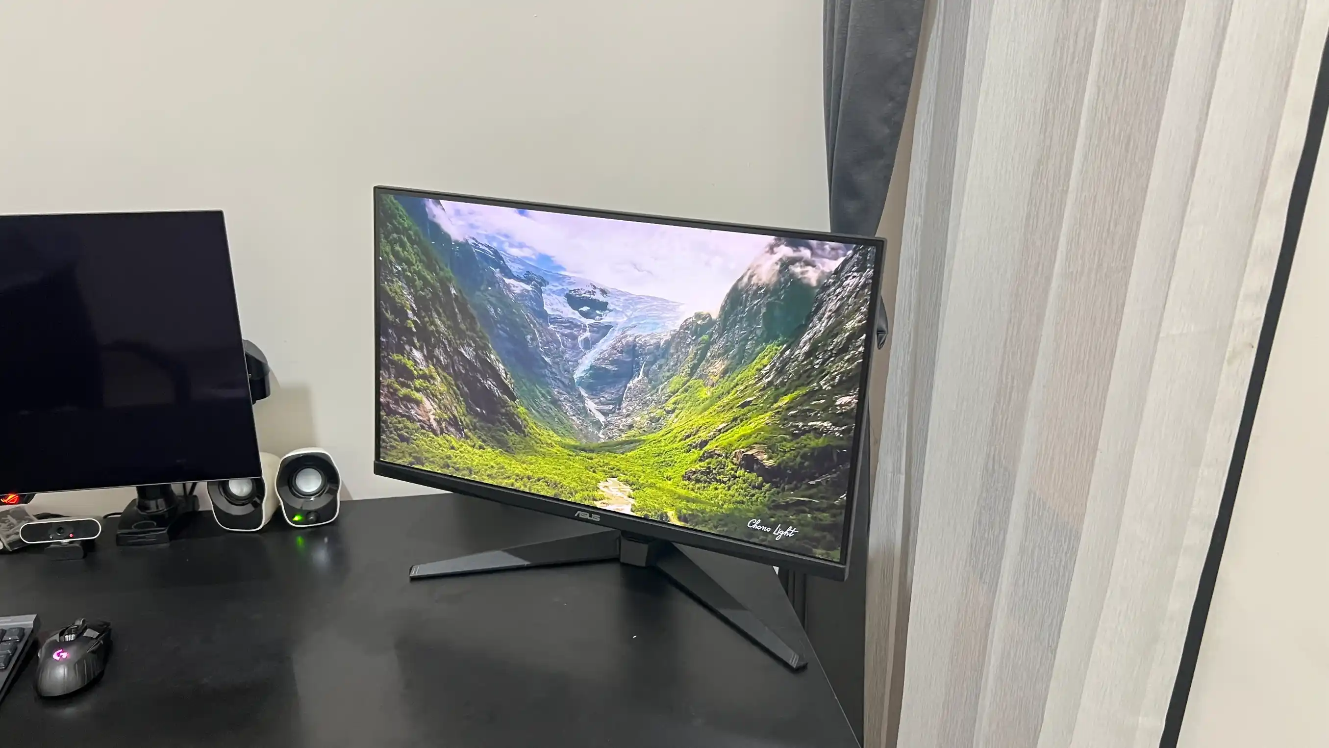 Asus Tuf VG27AQL1A 1