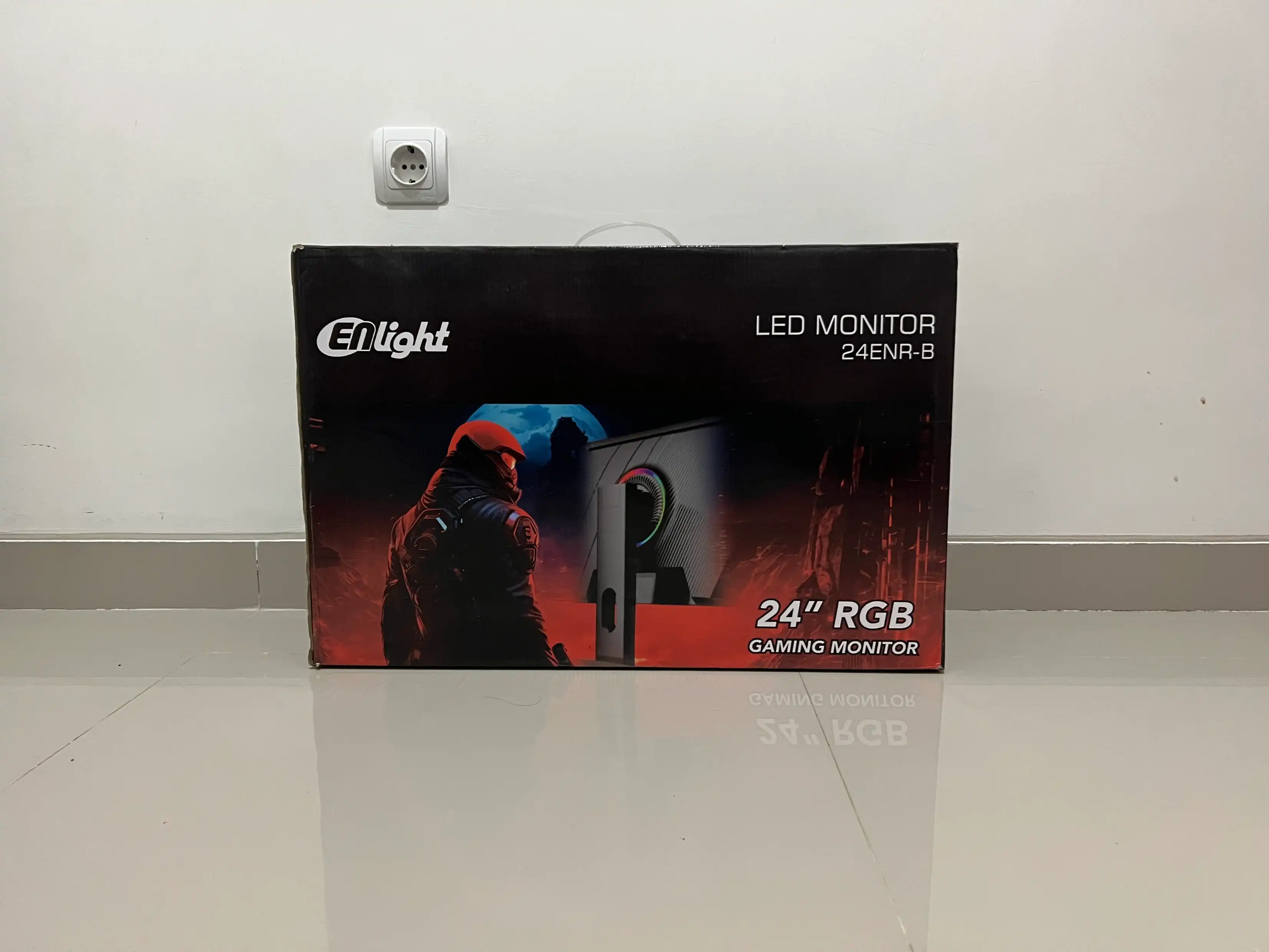 Enlight 24ENR-B 0