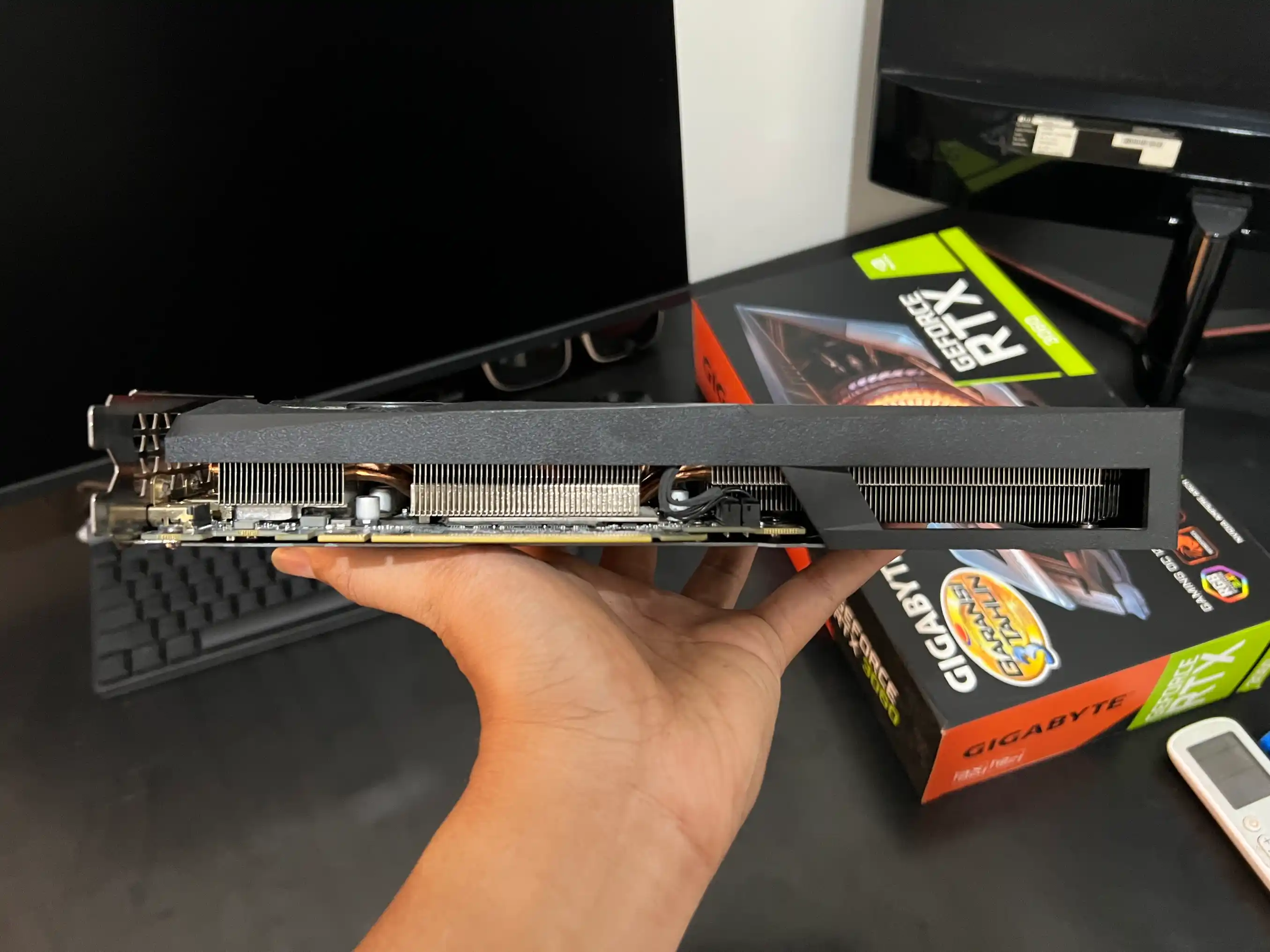 Gigabyte RTX 3060 12GB 3 Fan 2