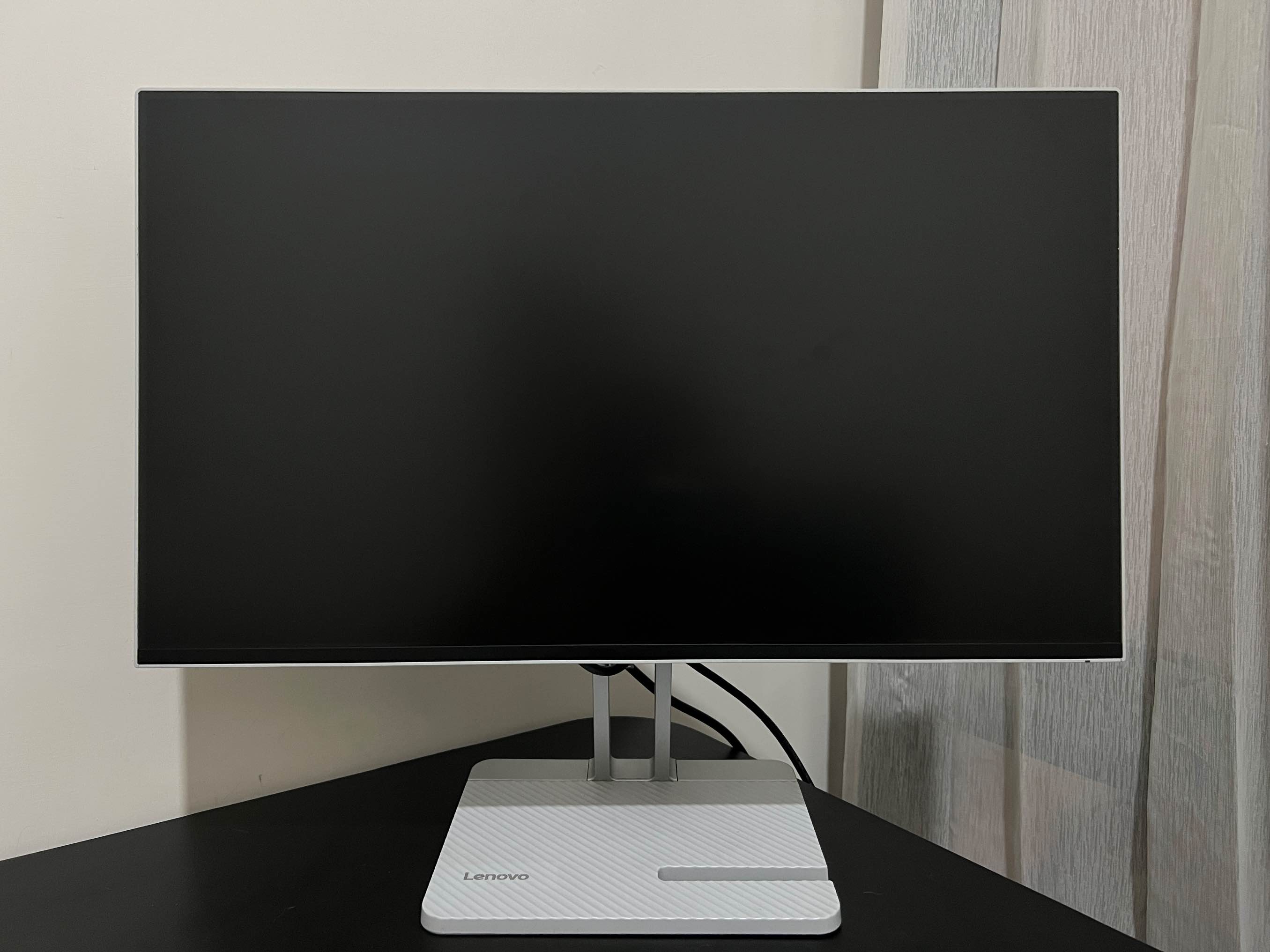 Lenovo L24i-4A 2