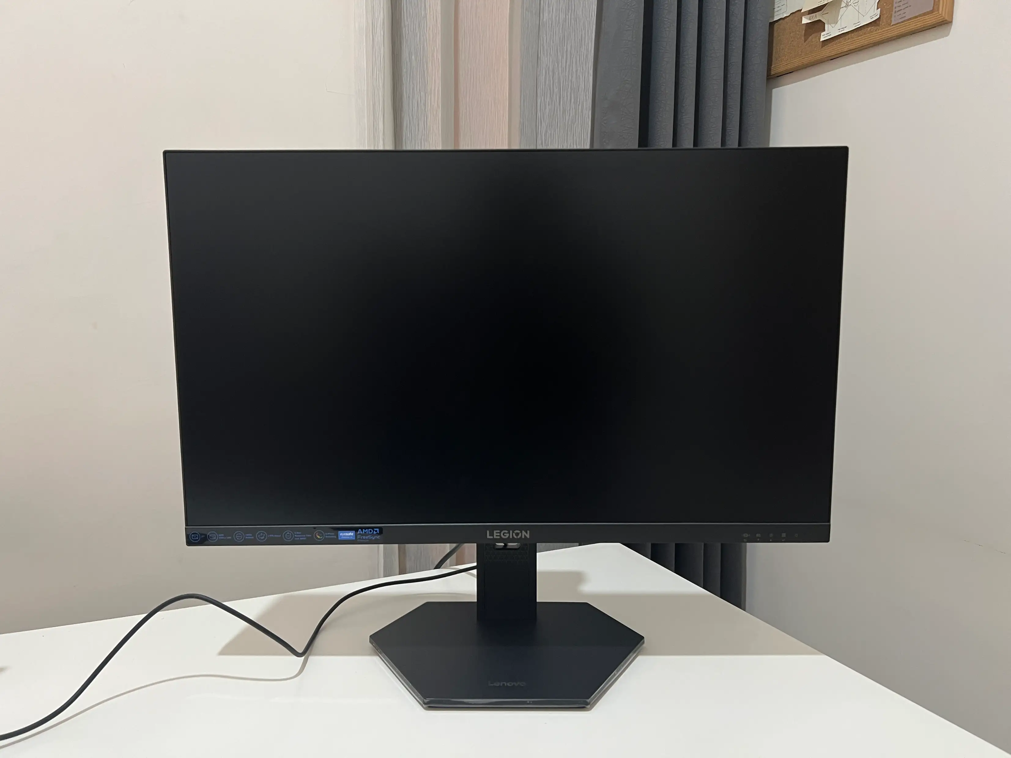 Lenovo Legion 27Q-10 240hz 1