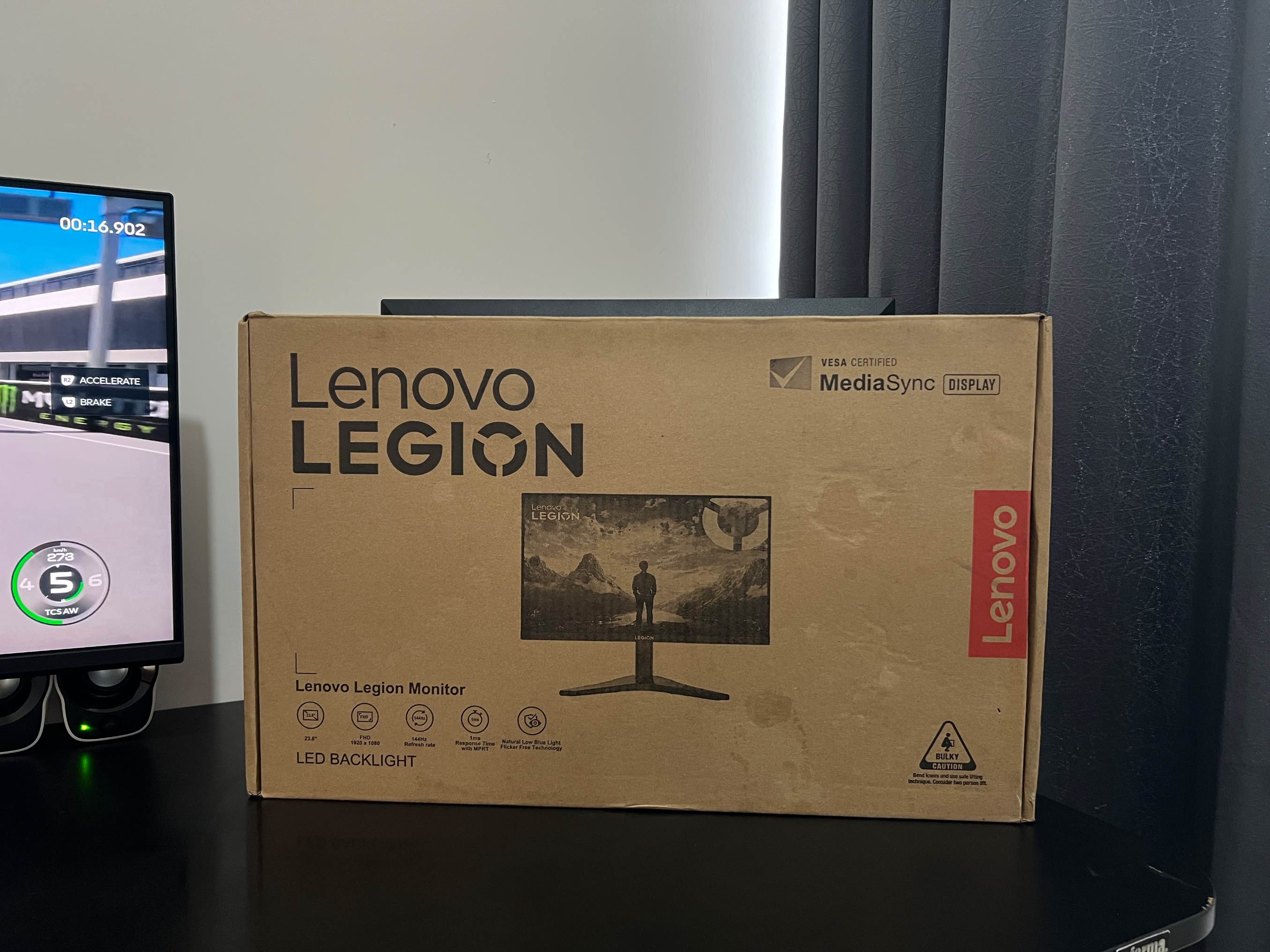 Lenovo Legion R24s 5