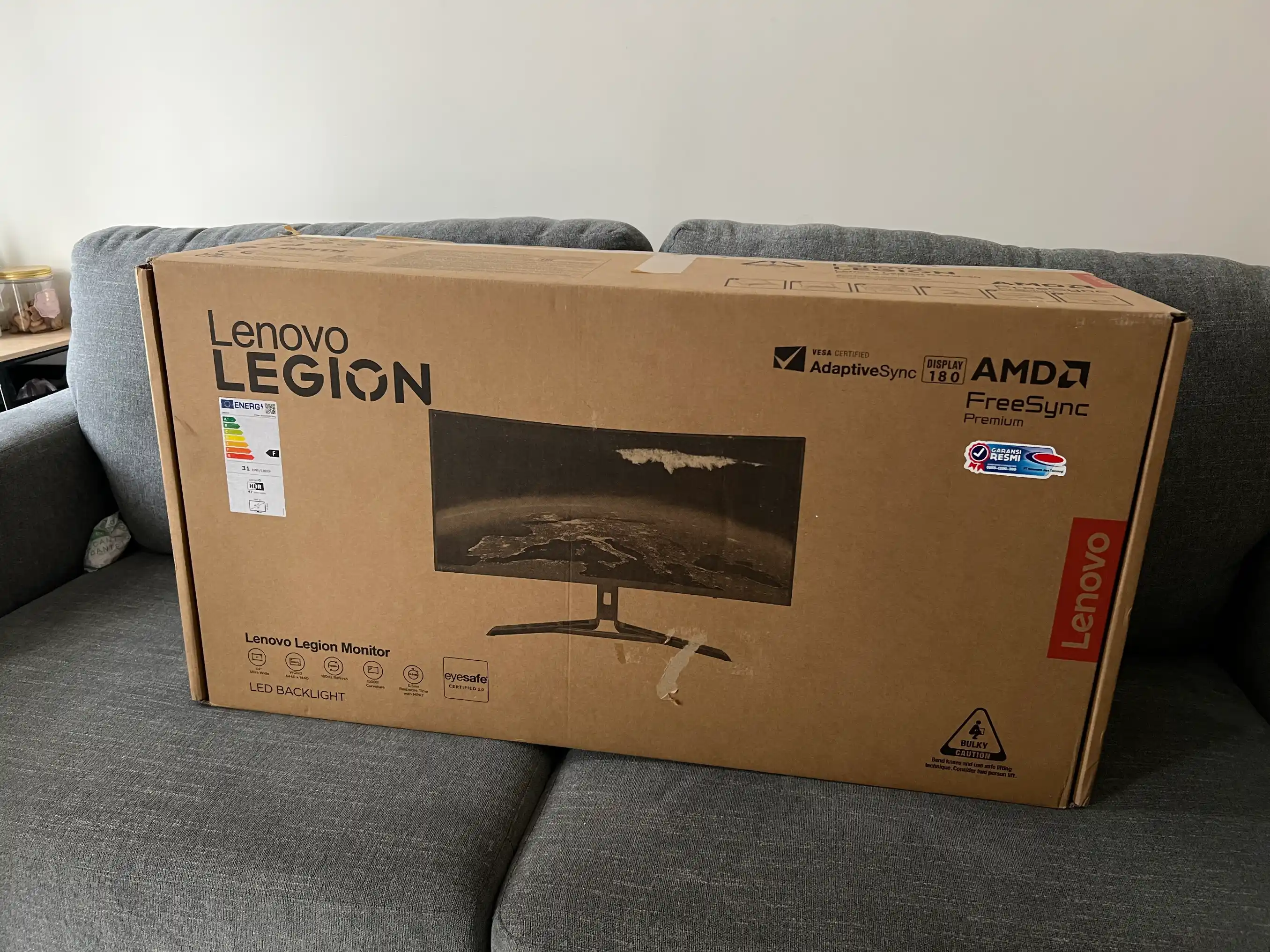 Lenovo Legion R34W-30 4