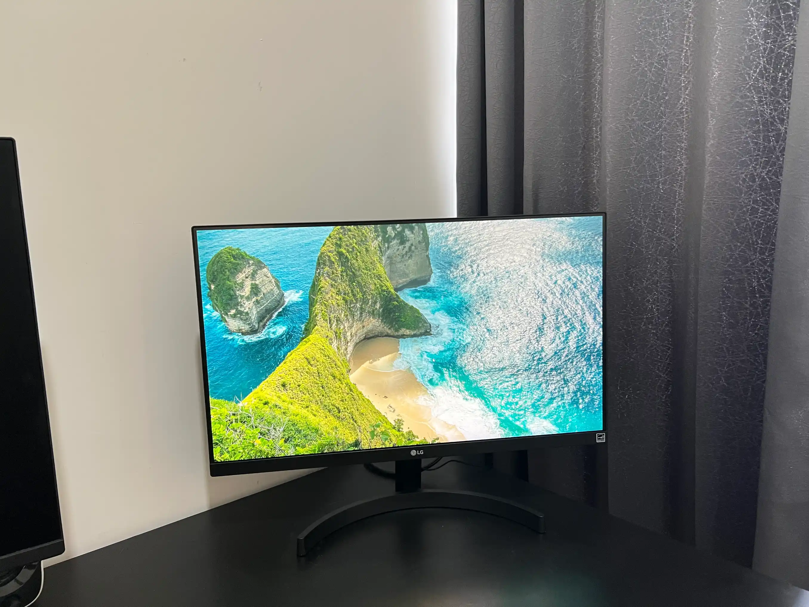 LG 24MK600M