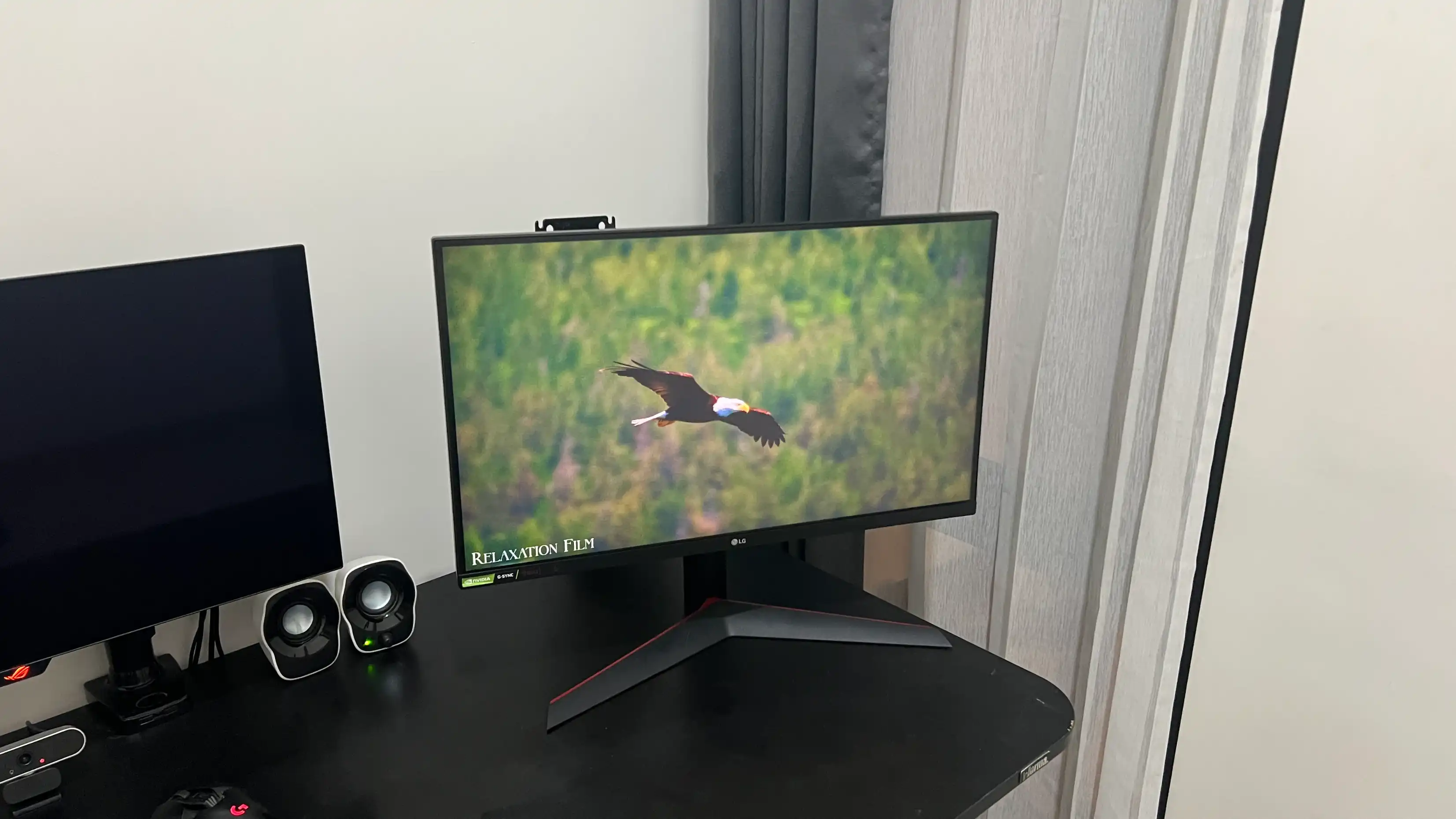 LG Ultragear 27GL850 0