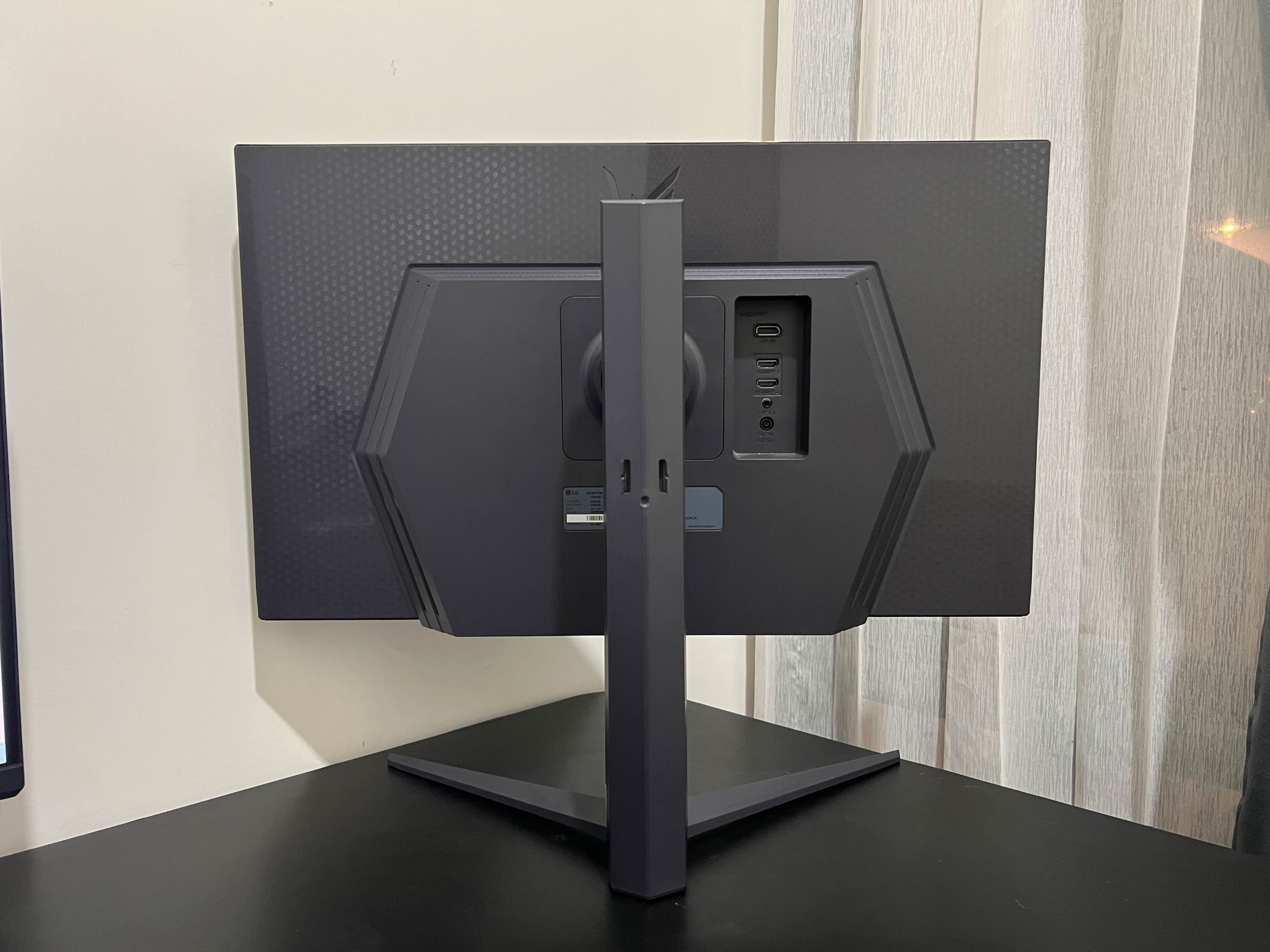 LG Ultragear 27GS75Q (No Box) 3