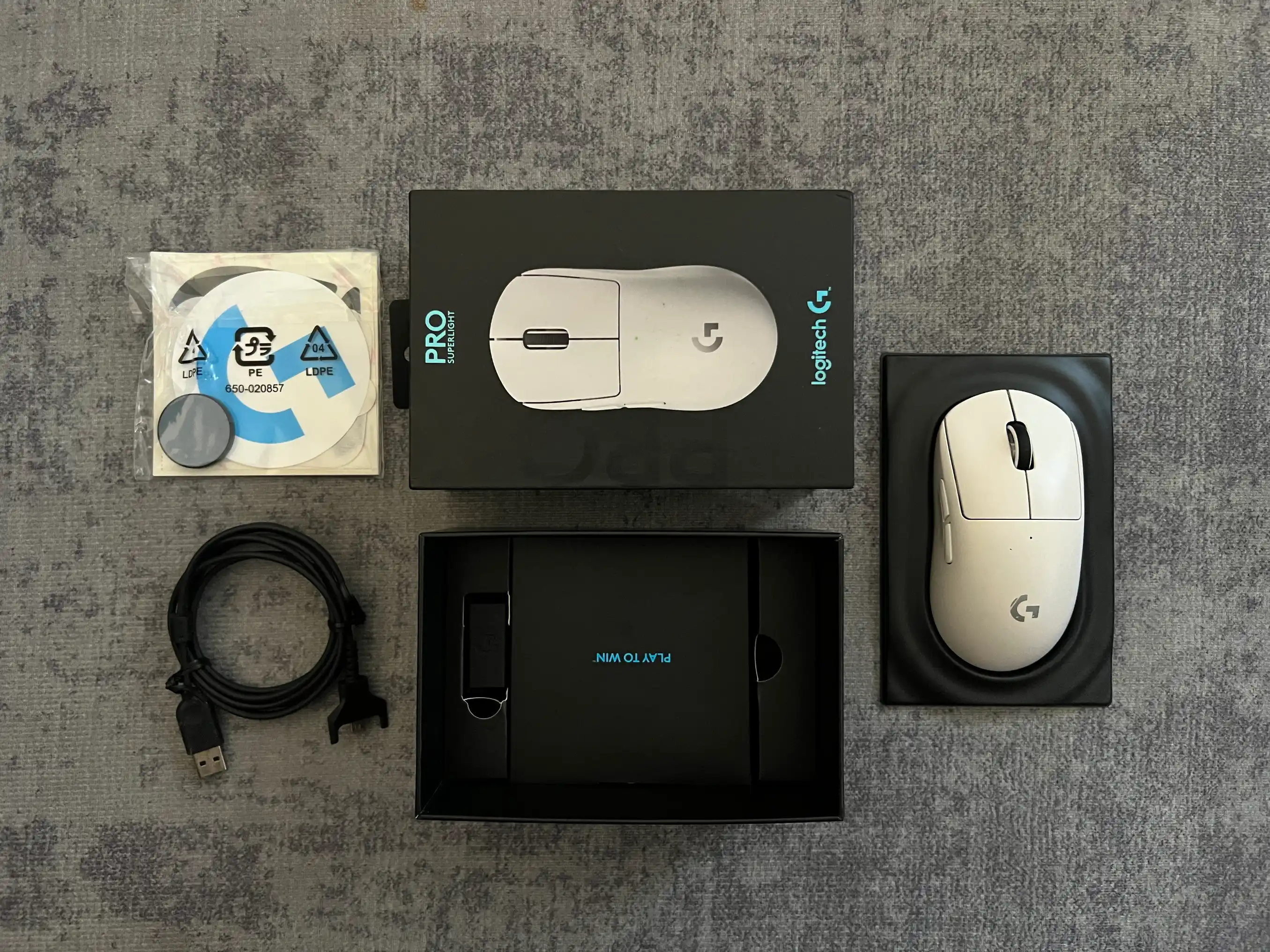 Logitech G Pro X Superlight 6