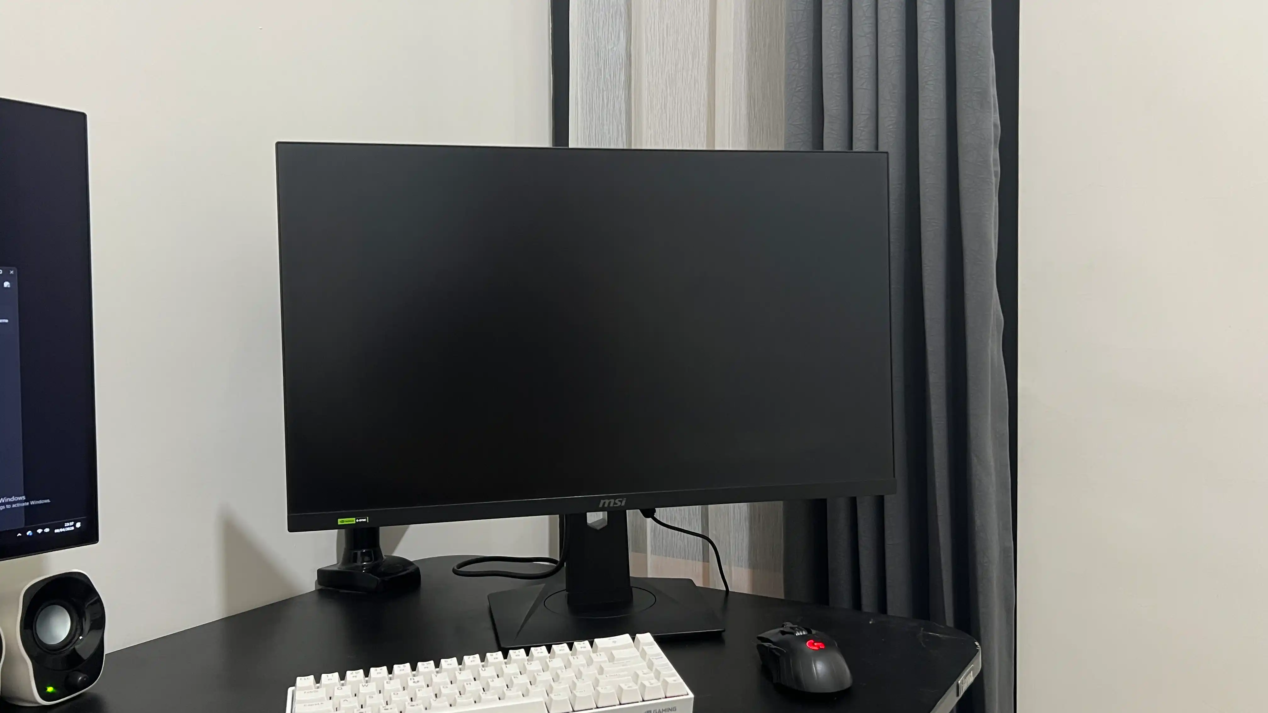 MSI G274QPX 2K 240hz 1
