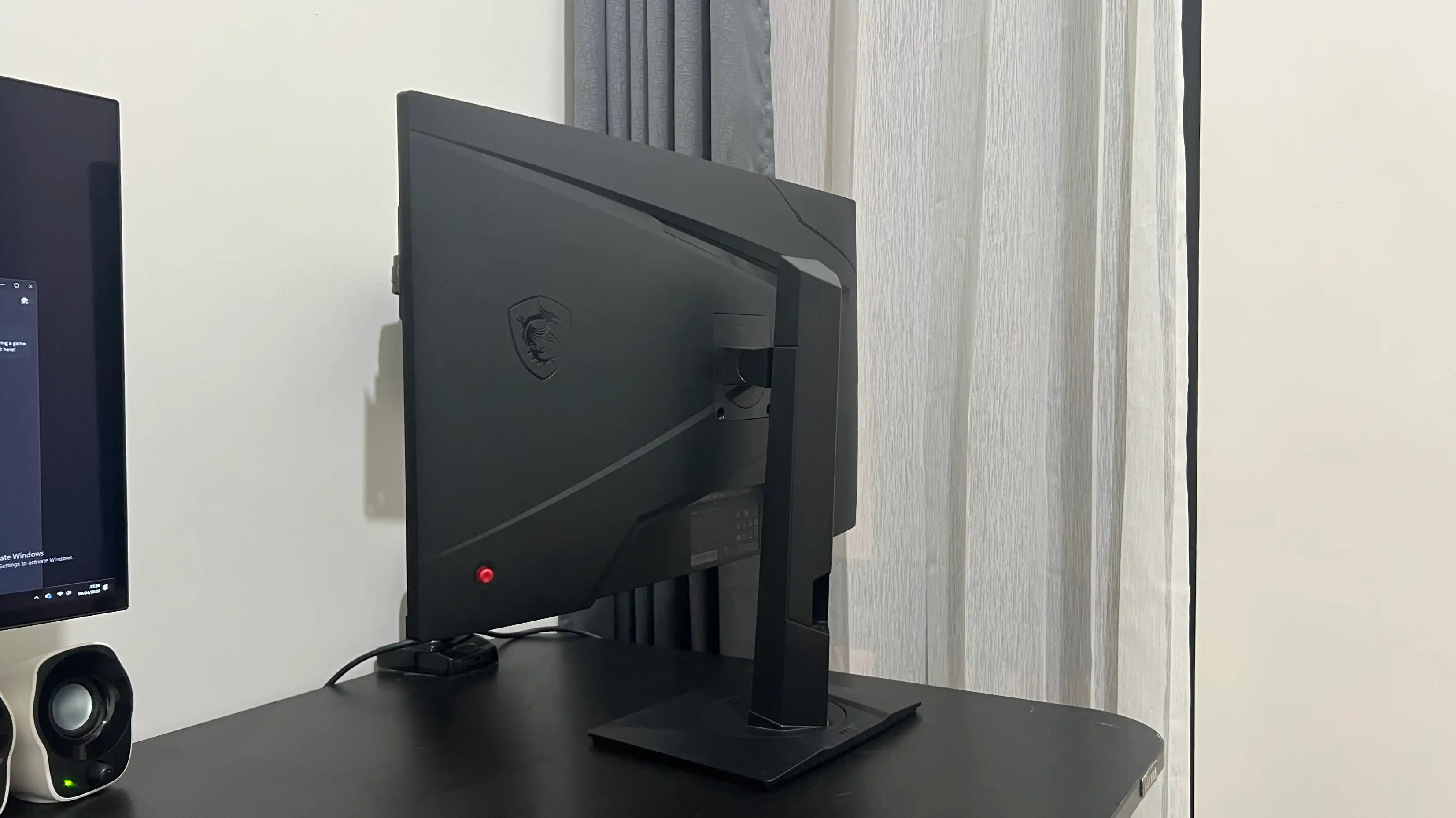MSI G274QPX 2K 240hz 3