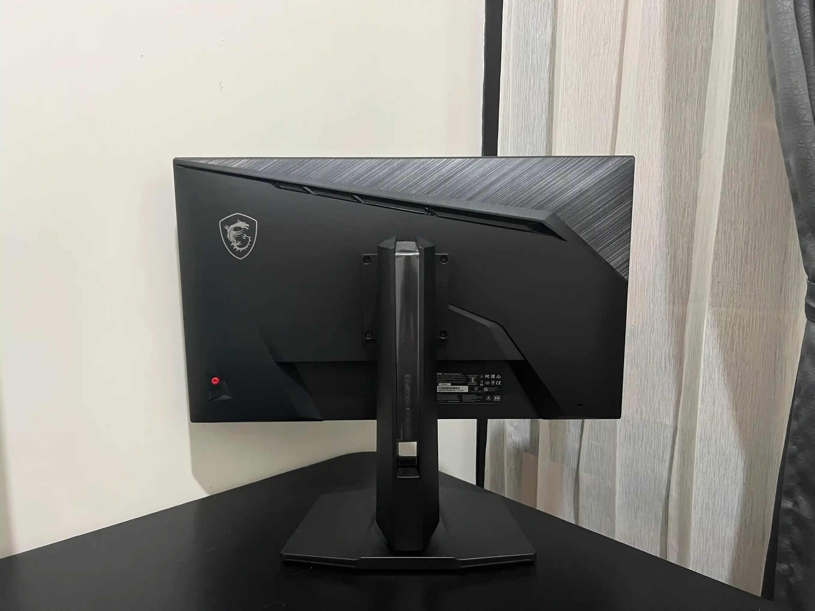 MSI MAG 274QPF E20 4