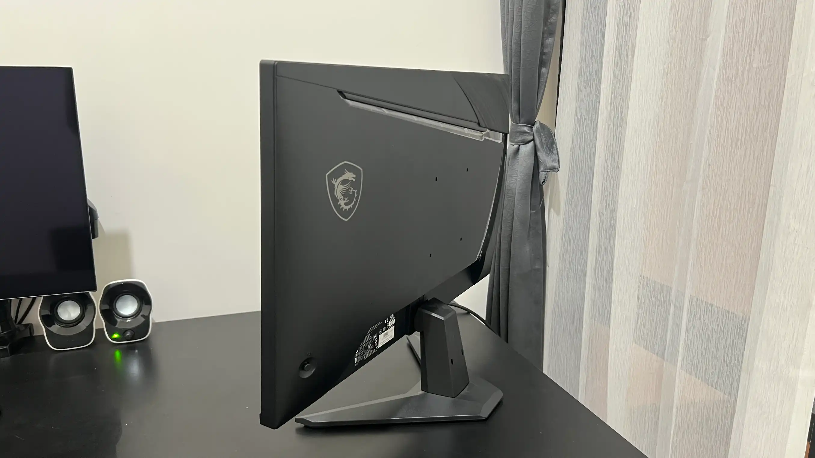 MSI MAG 275QF 2