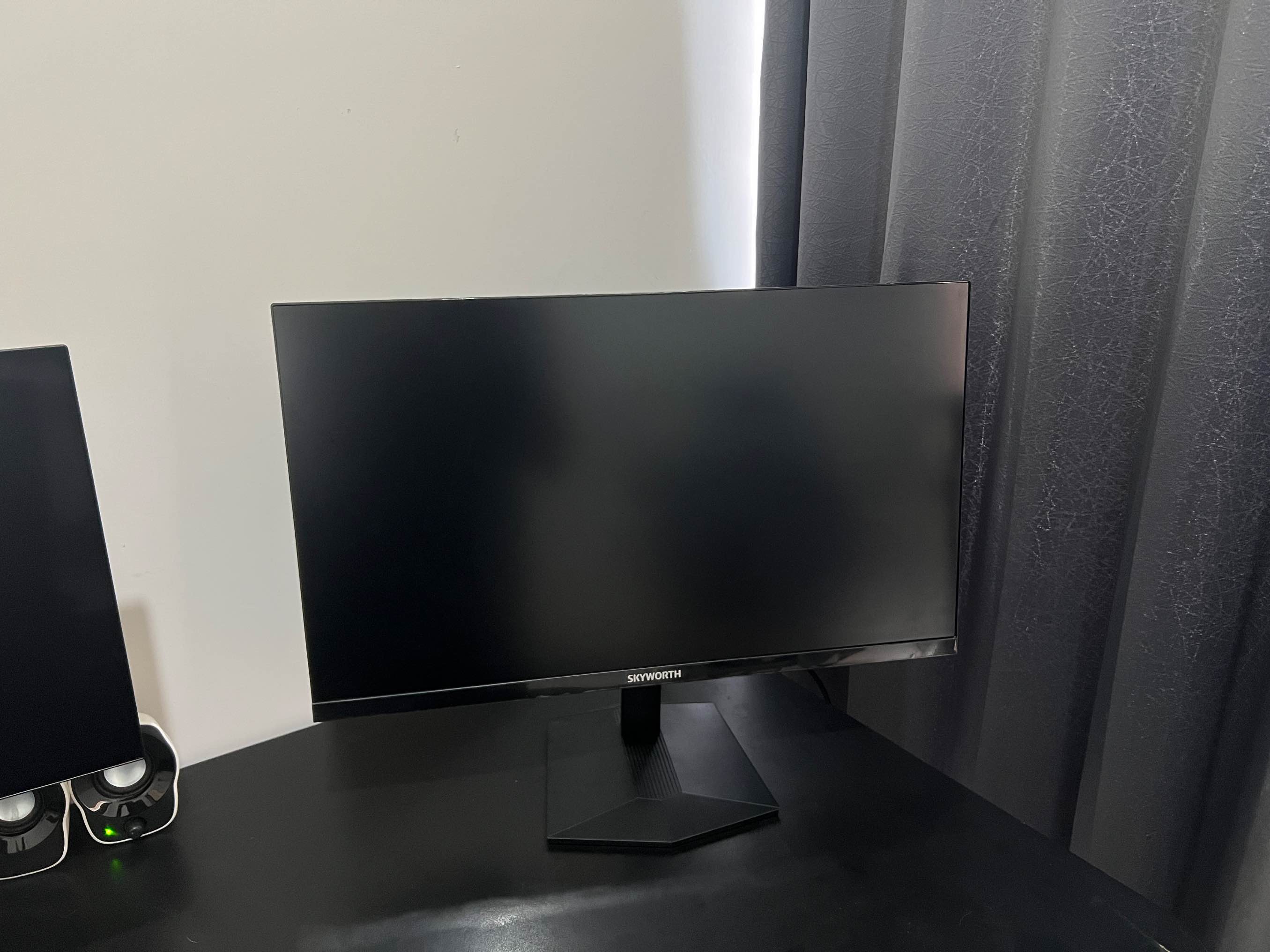 Skyworth H27G30Q 2K 180hz 3