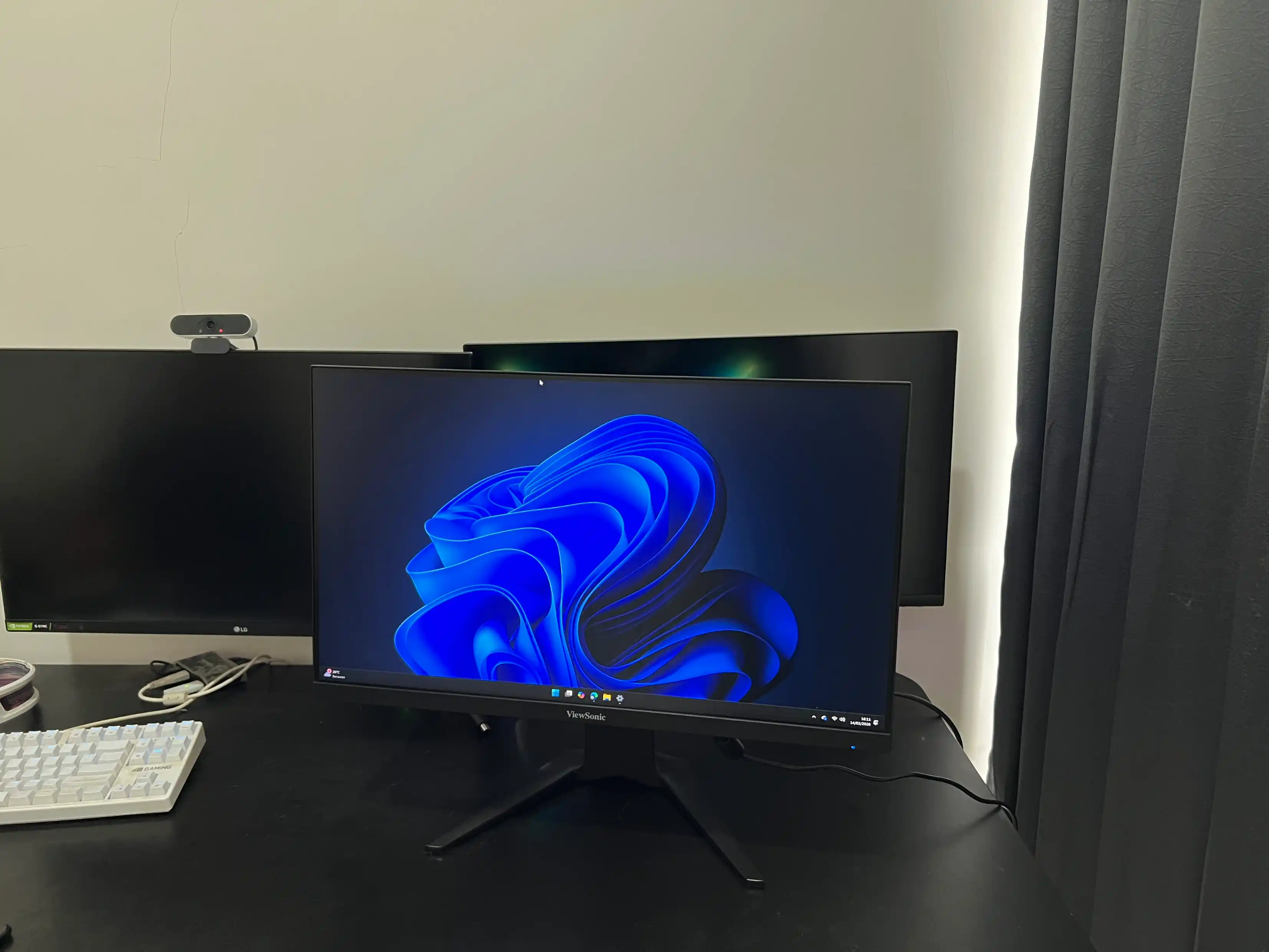 Viewsonic  XG2536 280hz 0